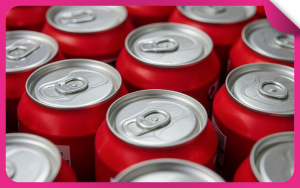 Lattine senza BPA entro luglio 2026: il beverage accelera sulla conversione